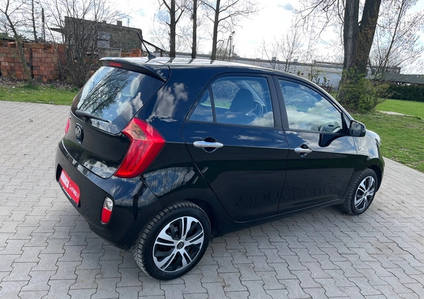 Kia Picanto cena 23999 przebieg: 61700, rok produkcji 2014 z Uniejów małe 277